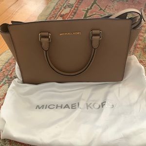 Michael kors gently used tan purse